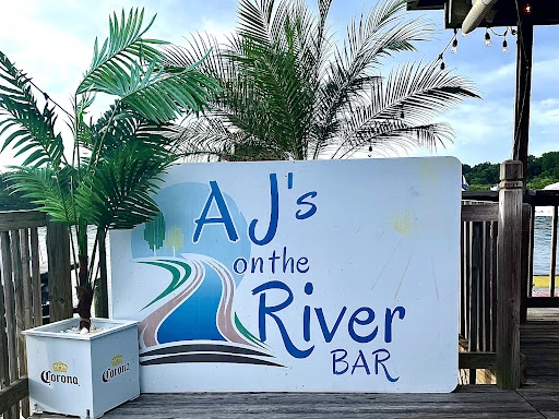 Jerry's Dockside Bar & Grill photo 3